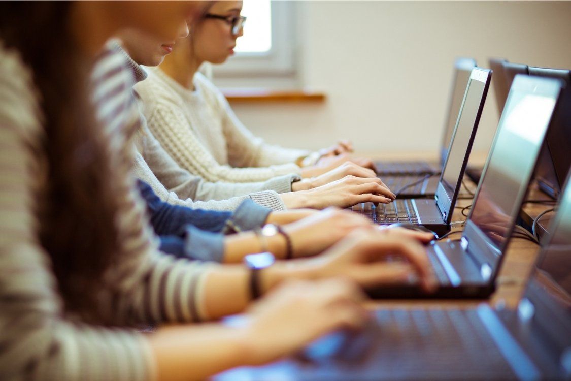 Coding-bootcamp-va-tu-hoc-2.jpg